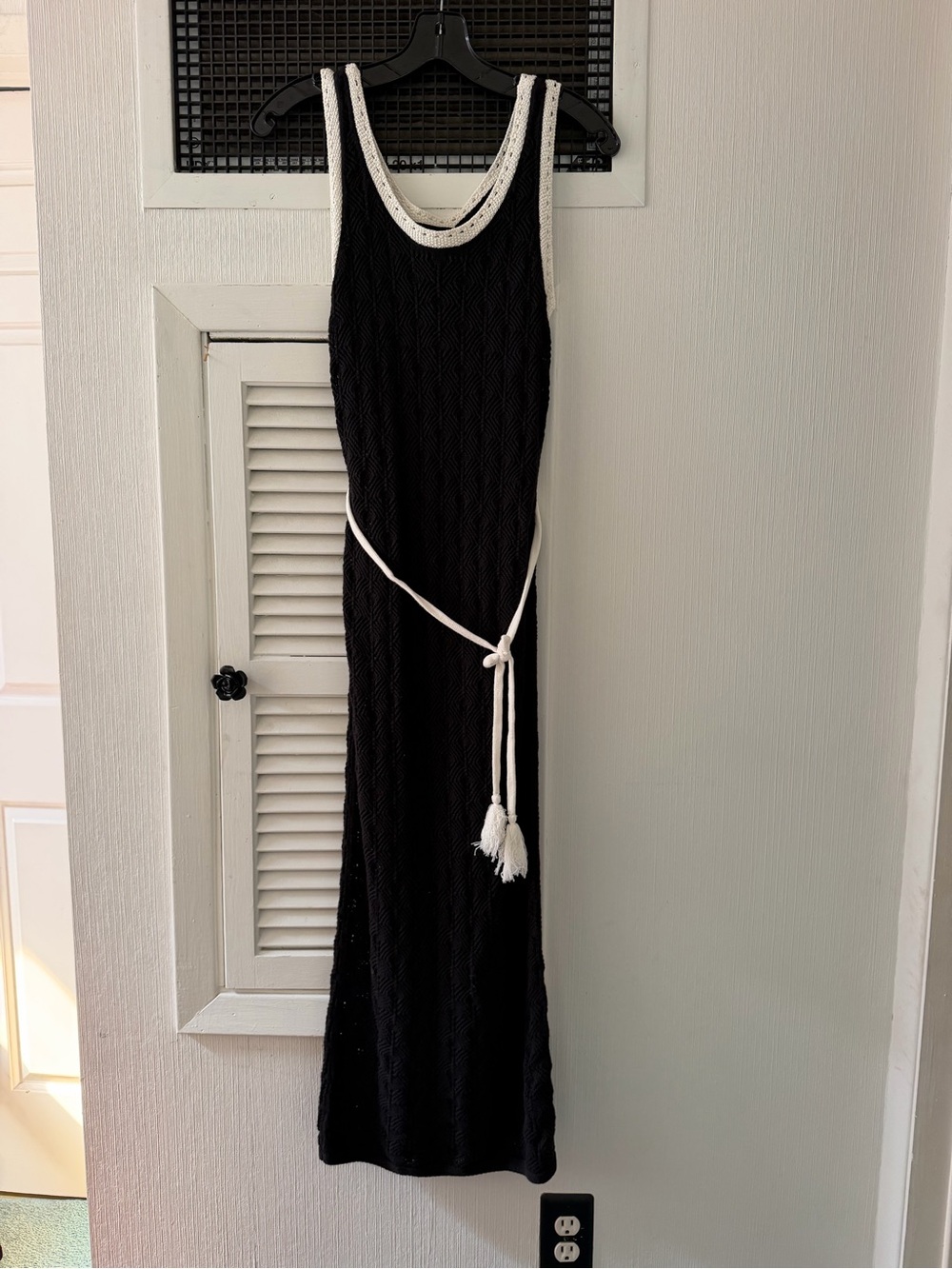 Nine West Black Sleeveless Maxi Dress with White Trim and Rope Belt Sz xs